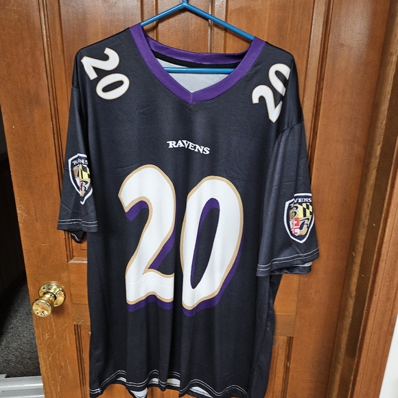SIGNED ED REED JERSEY(READ DESCRIPTION FOR ALL DETAILS) - Picture 3 of 12